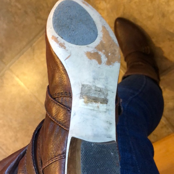 Brown Boots - Picture 5 of 5